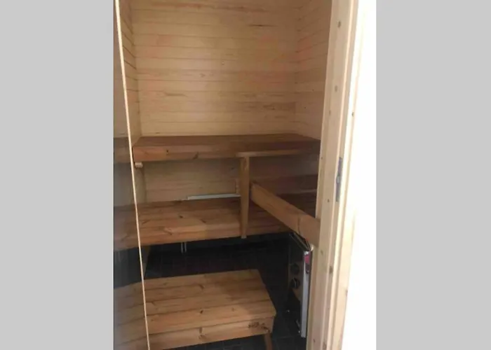 Viihtyisaeae Ja Helppoa 16 公寓